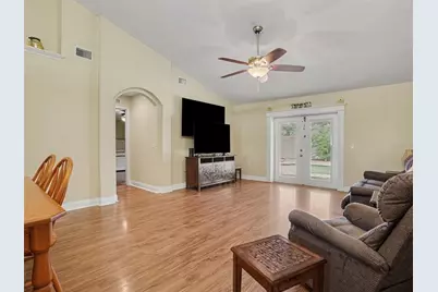 128 Brighton Circle, Auburndale, FL 33823 - Photo 4