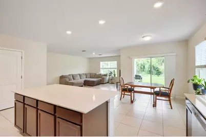 30169 Merilee Place, Wesley Chapel, FL 33545 - Photo 6