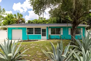 5328 Rainbow Dr, Temple Terrace, FL 33617 - Photo 1