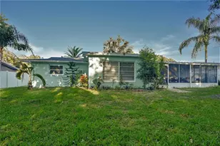 1968 Souvenir Dr, Clearwater, FL 33755 - Photo 40