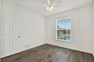 10201 Courtney Palms Blvd, Tampa, FL 33619 - Photo 14