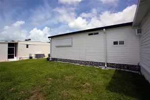 5690 Forsythia Rd, Venice, FL 34293 - Photo 24