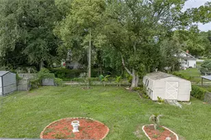 5745 13th St, Zephyrhills, FL 33542 - Photo 40