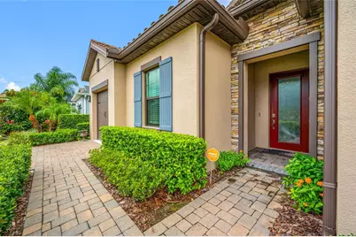 18308 Leafmore Street, Lutz, FL 33548 - Photo 4