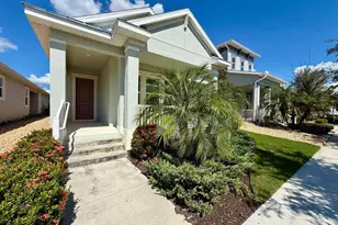 827 Winterside Dr, Apollo Beach, FL 33572 - Photo 2