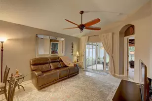 8252 Crescent Moon Dr, New Port Richey, FL 34655 - Photo 14