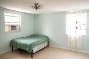 636 Dogwood Ct, Dunedin, FL 34698 - Photo 12