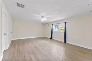 2109 Meadow Brook Dr, Clearwater, FL 33759 - Photo 24
