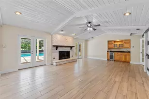 2109 Meadow Brook Dr, Clearwater, FL 33759 - Photo 6