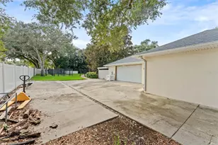 2109 Meadow Brook Dr, Clearwater, FL 33759 - Photo 56