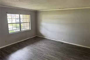 1312 N Taylor Rd, Brandon, FL 33510 - Photo 4