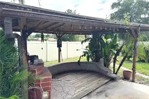 1312 N Taylor Rd, Brandon, FL 33510 - Photo 28