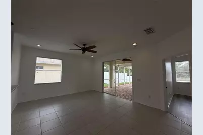 3806 Washburn Place, Wesley Chapel, FL 33543 - Photo 10