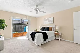 6803 Longpointe Wy, Tampa, FL 33615 - Photo 20