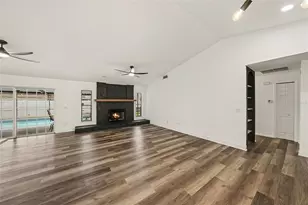4715 Kemble Ct, Tampa, FL 33624 - Photo 6