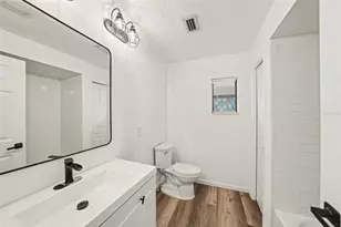 4715 Kemble Ct, Tampa, FL 33624 - Photo 20