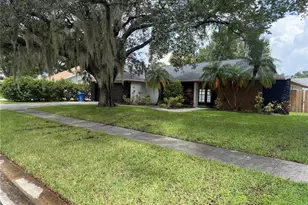 4715 Kemble Ct, Tampa, FL 33624 - Photo 36