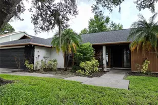 4715 Kemble Ct, Tampa, FL 33624 - Photo 2
