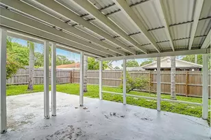 6701 Village Grove Ct, Tampa, FL 33615 - Photo 26