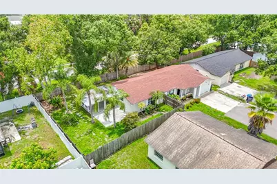 6701 Village Grove Court, Tampa, FL 33615 - Photo 38