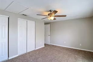 6701 Village Grove Ct, Tampa, FL 33615 - Photo 18