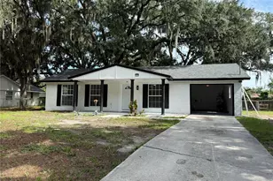 3008 Oakview Ln, Plant City, FL 33566 - Photo 4