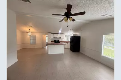 1051 Hawthorn Street, Zephyrhills, FL 33540 - Photo 20