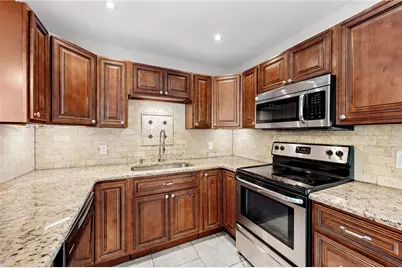 5345 38th Avenue N, Saint Petersburg, FL 33710 - Photo 6