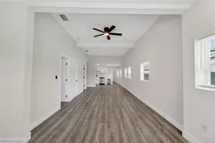2525 W Beach St, Tampa, FL 33607 - Photo 6