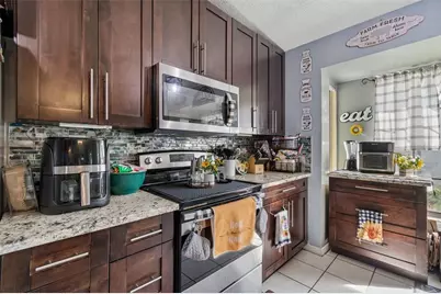 10326 Out Island Drive, Tampa, FL 33615 - Photo 4