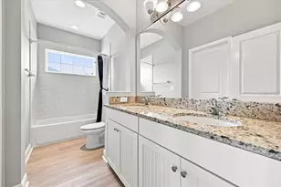 8124 37th Ave Cir W, Bradenton, FL 34209 - Photo 42