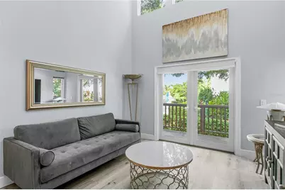 1116 Shipwatch Circle, Tampa, FL 33602 - Photo 10