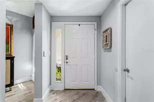 1116 Shipwatch Cir, Tampa, FL 33602 - Photo 6