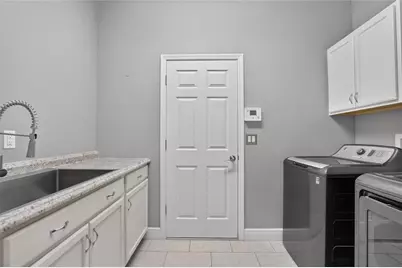 7029 Old Benton Drive, Apollo Beach, FL 33572 - Photo 12