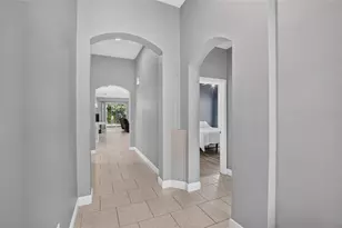7029 Old Benton Dr, Apollo Beach, FL 33572 - Photo 4