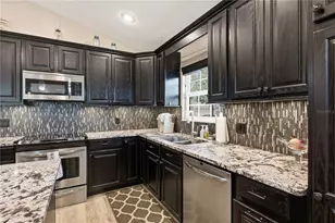 11722 Currie Ln, Largo, FL 33774 - Photo 26