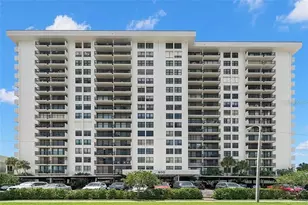 400 Island Way, Clearwater Beach, FL 33767 - Photo 1