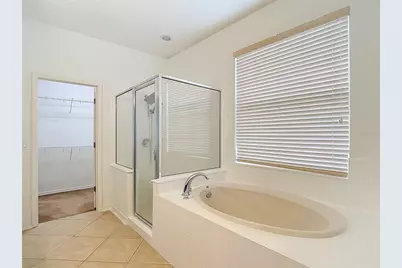 220 Ronja Lane, Valrico, FL 33594 - Photo 42