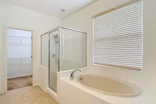 220 Ronja Ln, Valrico, FL 33594 - Photo 42