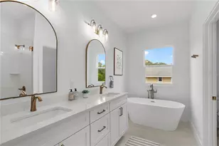 385 Georgia Ave, Crystal Beach, FL 34681 - Photo 36