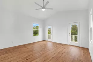 385 Georgia Ave, Crystal Beach, FL 34681 - Photo 24