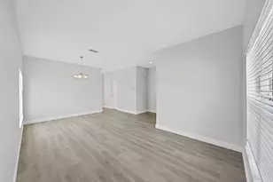 11908 Fern Blossom Dr, Gibsonton, FL 33534 - Photo 14