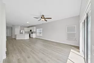 11908 Fern Blossom Dr, Gibsonton, FL 33534 - Photo 12