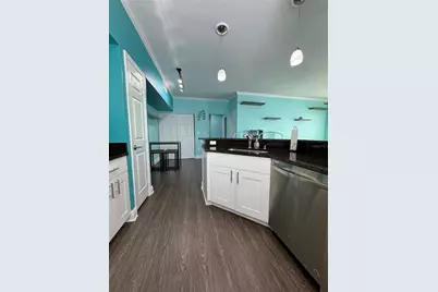 9288 Lake Chase Island Way, Tampa, FL 33626 - Photo 12