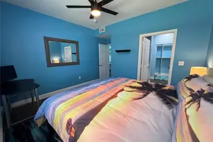 9288 Lake Chase Island Way, Tampa, FL 33626 - Photo 20
