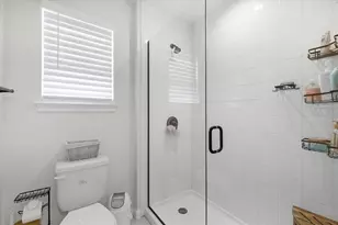 19350 Blue Pond Dr, Lutz, FL 33558 - Photo 26
