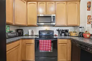 8924 Moonlit Meadows Loop, Riverview, FL 33578 - Photo 10