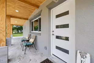 138 Davison Ave NE, Saint Petersburg, FL 33703 - Photo 58