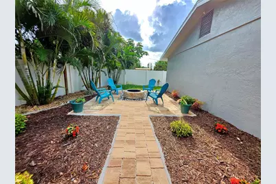 138 Davison Avenue NE, Saint Petersburg, FL 33703 - Photo 70
