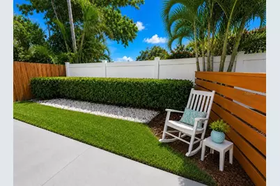 138 Davison Avenue NE, Saint Petersburg, FL 33703 - Photo 54